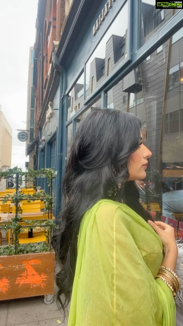 Sara Gurpal Instagram - #Bhaiya . . Singer / Lyrics - @swastimehulmusic Music - @goldboypro Video - @team_allgood Director - @director_ricky @directorshekharsalaria Project by - @pridemusicfactory @urvashi_.khanna Producer - @rajeshgupta_nupuraudio Label - @nupuraudio @guptapulkit @guptakshitij Designs - @sumit_bamal #OhBhaiya #SwastiMehul #SaraGupral #ManuPunjabi #NavRecords #NupurAudio #Rakhi #Rakshabandhan #RakhiSpecial #Rakhdi