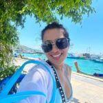 Sara Gurpal Instagram - Being grateful for everything happening to me right now !