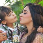 Sargun Kaur Luthra Instagram - Like mother like daughter #weirdos Mumbai, Maharashtra