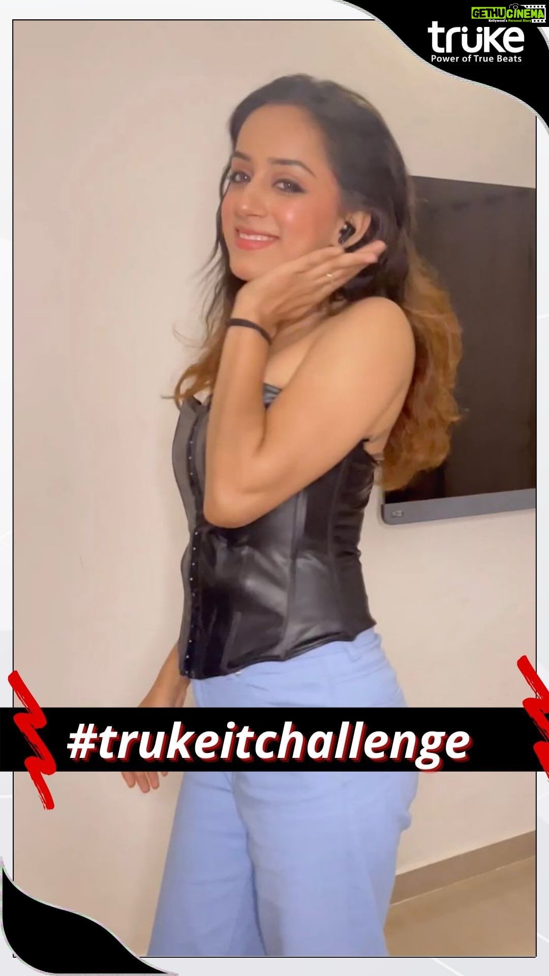 Sargun Kaur Luthra Instagram - Dancing is the best stress buster for me, but how could I dance without a perfect beat? Thanks to my savior #trukeBudsS2 true power of beats by @trukeIND that helps me catch every beat through its 20 EQ Mode and Smart App Customizer and let me dance my heart out. Take up the #trukeitchallenge with me and groove on the #poweroftruebeats. but wait can you dance better than me? Try it yourself now. Following the simple steps Shoot & Post the reel with the #trukeit hook up step using their audio. Tag and nominate your friends, and remember to use the hashtag #trukeitchallenge to stand a chance to win exciting prize from @trukeind I nominate @harman_luthra to give this a go, let’s see their #trukeitchallenge truke Buds S2 now available on Amazon & Flipkart. Managed by @celeb_connect #sargunkaurluthra #instagramreels #reelitfeelit #viral #reelsindia #hookstepchallenge #reelkarofeelkaro Paid Promotions