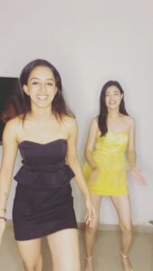 Sargun Kaur Luthra Instagram - Blooper🤣😵‍💫😵‍💫 #trending #reels #reelsinstagram