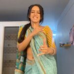 Sargun Kaur Luthra Instagram – Coz it’s trending 😂😂
#cringebutcatchy #badambadam #trending #trendingreels #fun #annoyinglyaddictive