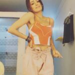 Sargun Kaur Luthra Instagram – 💥💥

#betweenshots

#trending #kissmy🍑 #goodbye #reels #reelsinstagram #instagood #skl #sargunkaurluthra  #happy