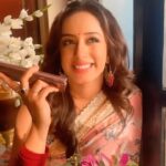 Sargun Kaur Luthra Instagram – Btao siri 🐣😗😗 सपनो की नगरी मुम्बई में