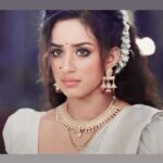 Sargun Kaur Luthra Instagram - Edit repost @ayushisharma1018 #obsessed ❤️❤️💫 Mumbai, Maharashtra