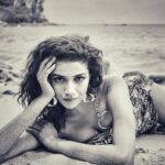 Sauraseni Maitra Instagram - The resting beach face😏😛 📸 @kushalchatterjeeofficial #beach #phuket #travelgram #beachbaby #sea #mermaid #beachhair #sunandsand #monochrome #waterbaby #summervibes