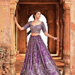 Sauraseni Maitra Instagram - For #Riwayat 💜 @rangoliindia @ranjhindia Photographed by @somnath_roy_photography Styled by @sandip3432 Makeup by @makeup_by_kaushik Hair by @hairbymousami #riwayat #weddingedit #bridal #bridallehenga #weddingcouture #bridalcouture #benaras #rangoliindia #ranjhindia #newcollection