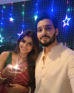Sayantani Ghosh Instagram - 🌟 शुभ दीपावली 🌟
.
.
@anugrah0070 
#diwali #diwalicelebration #bestwishes #festiveseason  #festival #indianfestival #diwali2022 
#diwalidecorations #familytime #joy #together #happiness #love #husbandandwife #couple #blessings #haveagreatday #light #lights #diya #instalike #instadaily #anugrahtiwari #sayantanighosh ❤️