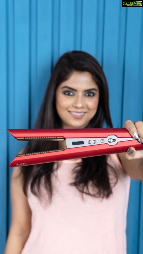 Sayantani Ghosh Instagram - 💋Happy Hair Days with @dyson_india @dysonhair #dysonindia #dysoncoralle #dysonhair #gifted . Dyson's my absolute go-to no matter where I'm headed. After using #DysonCorrale my hair looks & feels softer, smoother & less damaged. I'm saying #GoodbyeExtremeHeat ❤