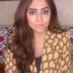 Sayantani Ghosh Instagram - ❄️ठंड का असर.. #reels #reelsinstagram #reelitfeelit #reelkarofeelkaro #réel #reel #trendingreels #trending #trendingaudio #trendingnow #fun #smile #smiles #laugh #laughter #instagood #winter #winters #mood #instadaily #instagram #instalike #instamood #instalikes #instalove #love #sayantanighosh #reelslovers