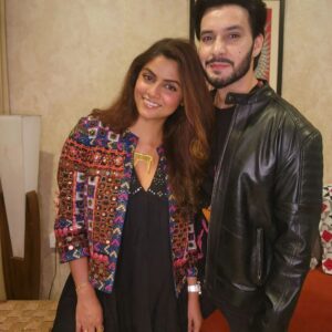 Sayantani Ghosh Instagram - To new beginnings.. 🙏
2022 you gave us a lot.. some happy moments and some not so happy ! But shall hold onto the learnings,hold onto our loved ones,hold onto the essence of life while we embark upon a new journey 
2023.Love to us all ❤️🙏
#happynewyear 
#gratitude #gratitude #blessed #blessings #love #peace #loved #lovedones #life #selflove #family #newyear #2022 #2023 #newbeginnings #goodmorning #haveaniceday #togetherforever #togetherness #gratitude #thankgod
