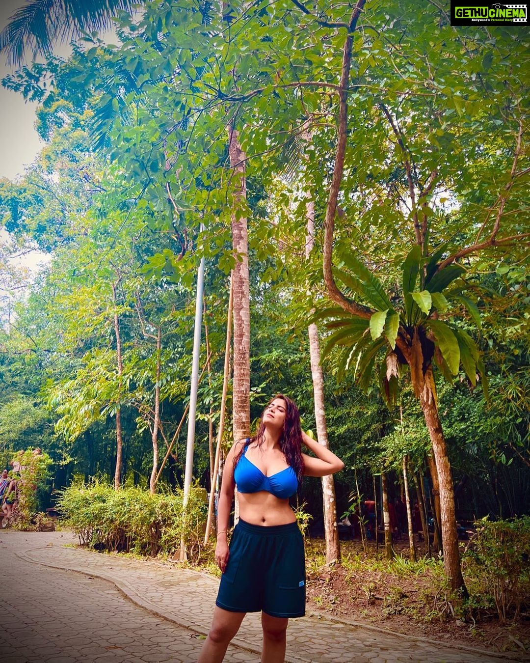 Sayantani Ghosh - 27.9K Likes - Wilderness .....
.
.
#mood #myself #me #wilderness #nature #amidstnature #far #peace #serene #solitude #peace #calm #holiday #holidaymood #holidaygram #travel #travelgram #travelmemories #instatravel #thailand #travelthailand #krabi #beach #beachlover #happiness #joy #instalike #instalikes #love #picoftheday #sayantanighosh
