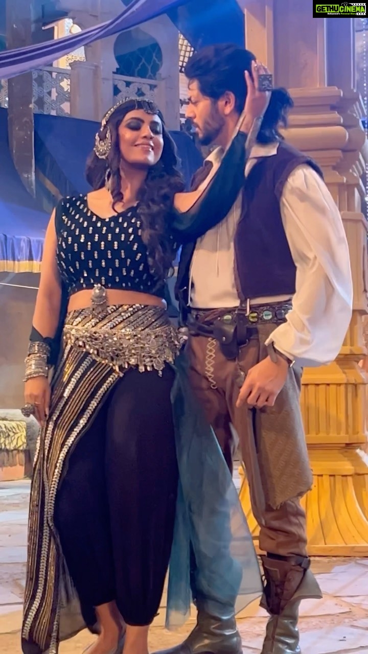 Sayantani Ghosh Instagram - 🔥when Nilopher meets Ali .... . @theabhisheknigam #shootmode #bts #simsim #ali #simali #hero #villain #faceoff #chemistry #actorslife #dance #love #dancelove #instalike #keepwatching