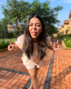Shafaq Naaz Instagram - Weekend Photo dump and also I had lot of pictures and videos to post so here you go!!