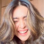 Shafaq Naaz Instagram - Just me being me😂 Wait till the end 🫠