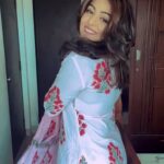 Shafaq Naaz Instagram - Our gorgeous queen😍😍 @shafaqnaaz777 #joshapp #joshpunjabi #suit #slomo #makeup #fashion