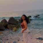 Shafaq Naaz Instagram - Aajani hawa banki🤎✨ Sifah Beach