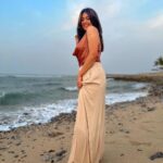 Shafaq Naaz Instagram - Sun, Sea, The Sand And HAPPY ME!!🤎 . . #beach#beachvibes#summer#summervibes#muscat#oman##sea#sun#sand Le Sifah Resort Apartments