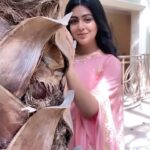Shafaq Naaz Instagram – Because I’m Obsessed with this song❤️
.
.
@officialjoshapp 
@josh.punjabi