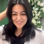 Shafaq Naaz Instagram – As you guys know, I have a super sensitive skin and therefore, when it comes to skin care, I am extremely particular about the kind of products that I use. As an actor I obviously cant avoid makeup and have to take extra good care of my face and skin. And therefore, my skincare regime, which includes the moisturizers, creams, facials, etc., is extensive, very detailed and focuses on keeping my skin healthy, glowing and clean.

So when I was invited by @marycohr_india , I told them about my skin-issues and although I was apprehensive at first, the counselling with the doctor put me right at ease. Doctor asked me questions in detail and showed me the products that they were planning to use on my skin, alongside narrating the benefits of each product. 

I got a Catio Clean Facial and it was everything that the doctor had promised, and more ! I was bowled over by how my skin felt and glowed. The expert beauticians used patented devices for my skin treatment, which were absolutely safe, clean the skin delicately and are exactly what you need. 

Overall a wonderful experience and it was exactly the kind of cleanup that my skin needed.