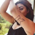 Shafaq Naaz Instagram - ‘She flies by her own wings’ 🕊️🕊️