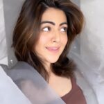Shafaq Naaz Instagram – Don’t ask how I know this song just enjoy the reel 😂
And tell me the weirdest song you guys have heard and you love listening to it🤪
.

Should I make more like these? 
.
.
@josh.punjabi @officialjoshapp 
#joshmeinaaja #josh #reelitfeelit