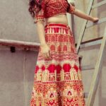 Shafaq Naaz Instagram - Had so many pictures to post so now I’m posting it all together in a reel🤪 Tell me the one you liked the most??