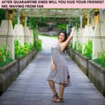 Shenaz Treasurywala Instagram - Tell me, who do you want to hug right now but can’t??? When do you think it will be safe to hug our friends and family? I’m dying to squeeze my mom, dad, nephew and all my friends! I’m such a hugger. I even hug trees 🌳 😂 I guess they are the only ones safe to hug after quarantine ends. Is it ending? 🤔 #travelwithshenaz #coronavirus #covid19 #lockdown2020 #quarantine #quarantinelifestyle