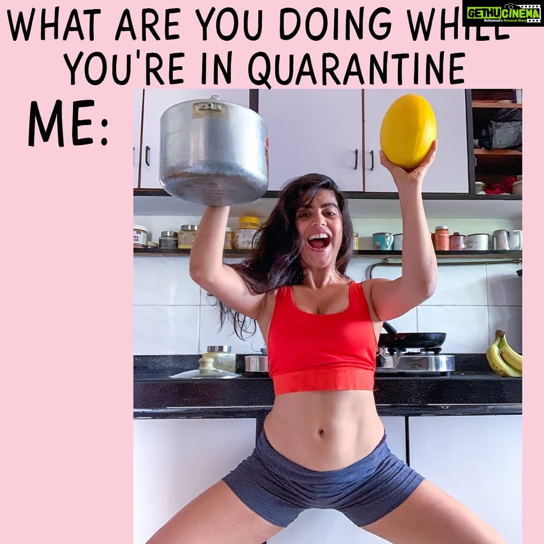 Shenaz Treasurywala Instagram - What are you doing while you’re in quarantine? This is how I’m getting my squats done 😂 oh and I live in my workout clothes and Pjs. Who can relate? #travelwithshenaz #smiles #smilesquad #coronavirus #covid19 Mumbai - City of Dreams