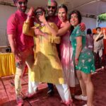 Shenaz Treasurywala Instagram - How was your Holi? Mine was colourful;) ❤️#happyholi @ashishsajnani @sahilgsalathia @sonnalliseygall @veerygoodman ❤️ thanks for a fun holi! ❤️ Razzberry Rhinoceros