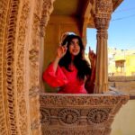 Shenaz Treasurywala Instagram - I love it when local people set up ingenious businesses like this :) Are you entrepreneur?#travelwithshenaz #travelhotelsmiles #GoPro #goproindia  #jaisalmer #jaisalmerdiaries #rajasthan Jaislmer Rajasthan