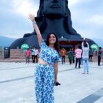 Shenaz Treasurywala Instagram – Ever thought of checking out of your life and checking into an ashram? I have. Many times.
When I was a teenager I used to go to the Osho Ashram. I’ve been multiple times to Auroville and even consider moving there.
And recently I visited this place.
Imagine a place where young people come from all over india to find a purpose. Where people come to find peace and find answers about their life. Welcome to Sadhguru’s Isha yoga center.
#sadhguru #yoga #peaceofmind #wayoflife Isha Foundation