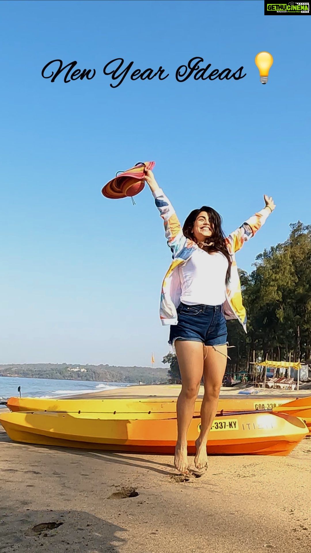 Shenaz Treasurywala Instagram - Leave a ❤️ if you like to bring in 2023 New Years somewhere other than your home. 🧳 Blink and it will be December. How much in advance do you plan your New Years trip? What are you thinking this year? 2023 is around the corner! #newyear #celebratingnewyear #celebration #travelromancesmiles