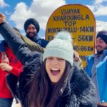 Shenaz Treasurywala Instagram - I love My India, in all its colours and diversity. I’ve been traveling india -north south east west but there is still so much more to explore. Leave a ❤️ for india in all its diversity and duality :)) This is after all our India!!! In the spirit of India’s 75 anniversary ❤️