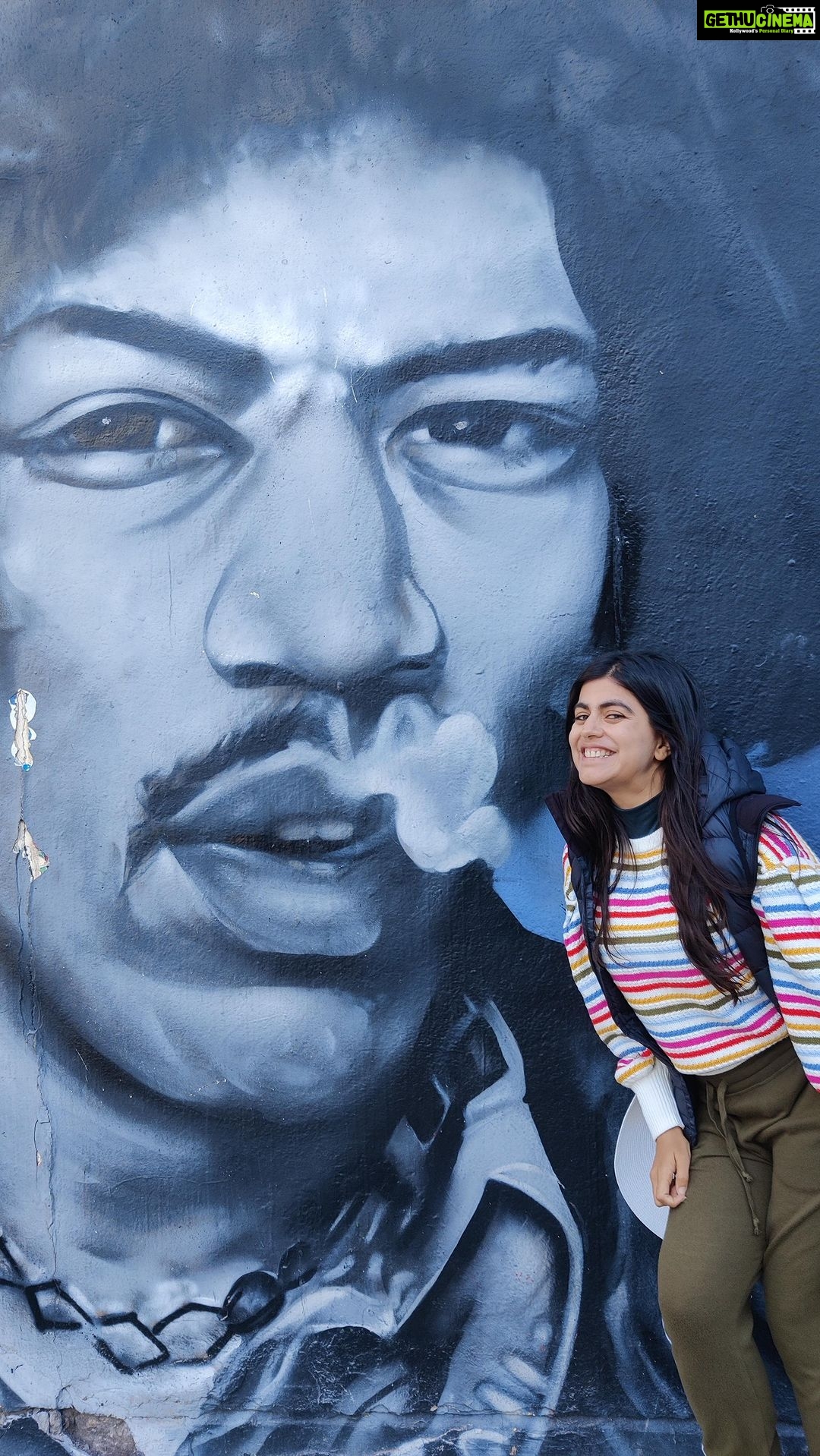Shenaz Treasurywala Instagram - Will this ever happen in India 🇮🇳? Would you want it to? I went back to USA 🇺🇸 after a long time and was surprised to see this being sold everywhere! In parks, in stylish shops, on posh streets. I asked a few people there how they felt about it and they said they preferred it when it was not legal. It was more fun, they said 😂 Forbidden fruit is always tastier I guess. So, when do you think this will happen in India? #USA #cannabisislegal #travelromancesmiles #solotraveler United States