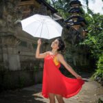 Shenaz Treasurywala Instagram - Here are some hits and misses for July! 1.Ladakh Hit While the rest of India is rainy, Ladakh is dry in July. Temperature approx 21 degree C. 2.Gulmarg Hit July is about greenery and purple flowers there. 3.Jaipur Can hit or miss Gets cooler with light showers. 4.Darjeeling Miss Peak monsoon time. Fog, rain and cloudy skies. 5.Coorg Hit July is peak monsoon. Go for greenery and waterfalls! 6.Gangtok Miss Heavy Rains, landslides, roads bocked. You give me some now? What are your favourite places to visit in the monsoon? #monsoon #monsoonplaces #hitormiss #travelromancesmiles