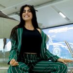 Shenaz Treasurywala Instagram - So excited to be back in San Fran but looks like San Fran is more excited to have me and you here!!! They are so welcoming to Indians. Leave a ❤️ if San Francisco is on your bucket list @flysfo @sfowagbrigade #welcomeback #travel #SanFrancisoAirport #flySFO