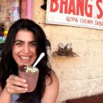 Shenaz Treasurywala Instagram - Since yesterday was Holi- tell me- have you ever tried Bhang? What was your experience? Did you go to the moon 🌓? This is Mr Bhang. He’s the most famous Bhang seller in Rajasthan and perhaps India. #holi #bhang #celebratingfestivals #travelromancesmiles