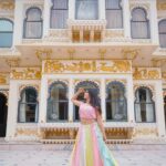 Shenaz Treasurywala Instagram - Arrived in Udaipur!!! First stop - the stunning Chunda Palace. This is a family owned property. I'm off to meet the family tonight for dinner to hear the story of this stunning property. Send me your suggestions for beautiful Rajasthan Properties here. Outfit @gulabobyabusandeep #udaipurdiaries #rajasthanistyle #travelromancesmiles #myindia @chunda_palace Hotel Chunda Palace