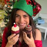 Shenaz Treasurywala Instagram - How are you celebrating Christmas this year? Are you feeling the Christmas Sugar Rush yet? Here are some amazing Christmas Dessert suggestions! Have a very Merry Christmas 🎄 What are you asking from Santa this year? #christmasvibes🎄🎅🎁 #santaiscoming #merrychristmaseveryone #travelwithshenaz