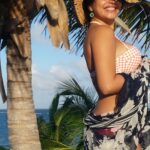 Shenaz Treasurywala Instagram - 📣📣Contest alert We are giving away 3 nights @bcantiboutique_beachresort hotel in Varkala. We will pick 2 winners. The winners can take a Plus 1. 😃 What you need to win- 👇🏽 1. In the comments - write and ask your friends to tell us why we should pick you to go to Varkala.❤️ Also you tell us :)) 2. Take a screenshot 📸of your comment and tag both our accounts @shenaztreasury and @travelhotelsmiles in your stories 3. Tell me- are you subscribed to my channel on YT? 🤔🤗 4. Are you willing to buy your own ticket to Varkala if you win. 5. More chance to win if you are following the hotel @bcantiboutique_beachresort Good luck everybody!👍🏽👍🏽 2 winners are going to Varkala. #giveawaytime #varkala #travelwithshenaz #goodpart