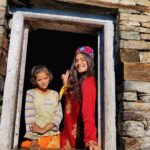 Shenaz Treasurywala Instagram - What do you take away from a place when you travel? For me it's the people I meet and the stories they tell that are always most memorable. I met this little girl in Chehnikothi and she took around and showed me the Lord Krishna Temple which is where we took this picture. #travelwithshenaz #travelmemory #himachaldaries #chehnikothi Chehni Kothi