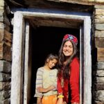 Shenaz Treasurywala Instagram - What do you take away from a place when you travel? For me it's the people I meet and the stories they tell that are always most memorable. I met this little girl in Chehnikothi and she took around and showed me the Lord Krishna Temple which is where we took this picture. #travelwithshenaz #travelmemory #himachaldaries #chehnikothi Chehni Kothi