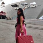 Shenaz Treasurywala Instagram – Ships? Trains Planes? Bikes? Or Cars? Or something else?  Which one is you?? 

I’m a boat ⛵

I was conceived on a ship. My dad was a captain. I’ve been on many ships but never on a passenger cruise!!!

@cordeliacruises 
@liltinytreasure

#travelwithshenaz #cruisediaries #boatlifeadventures #cruiseadventures