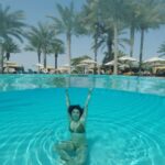 Shenaz Treasurywala Instagram - Suggestions please- How to keep cool in the Dubai Heat??🥵 This for me -is the only way to stay cool in this Dubai weather 😂 #dubailife #visitdubai #dubaihotel #travelromancesmiles One&Only Royal Mirage Dubai
