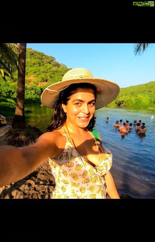 Shenaz Treasurywala Instagram - This is a question I get asked a lot. I want to say it’s great. It’s safe. But how can I lie? often I have to lie and say I am married - but even that didn't work this time When I travel by myself around my own beautiful country, I am many times worried, scared and anxious. How do we solve this problem? How do we make our stunning country safe for women? Leave a comment with your thoughts. This sweet water lake in Arambol is beautiful and worth a visit. Girls just be careful if you’re alone. #travelwithshenaz #womensafety #solotraveler #arambol