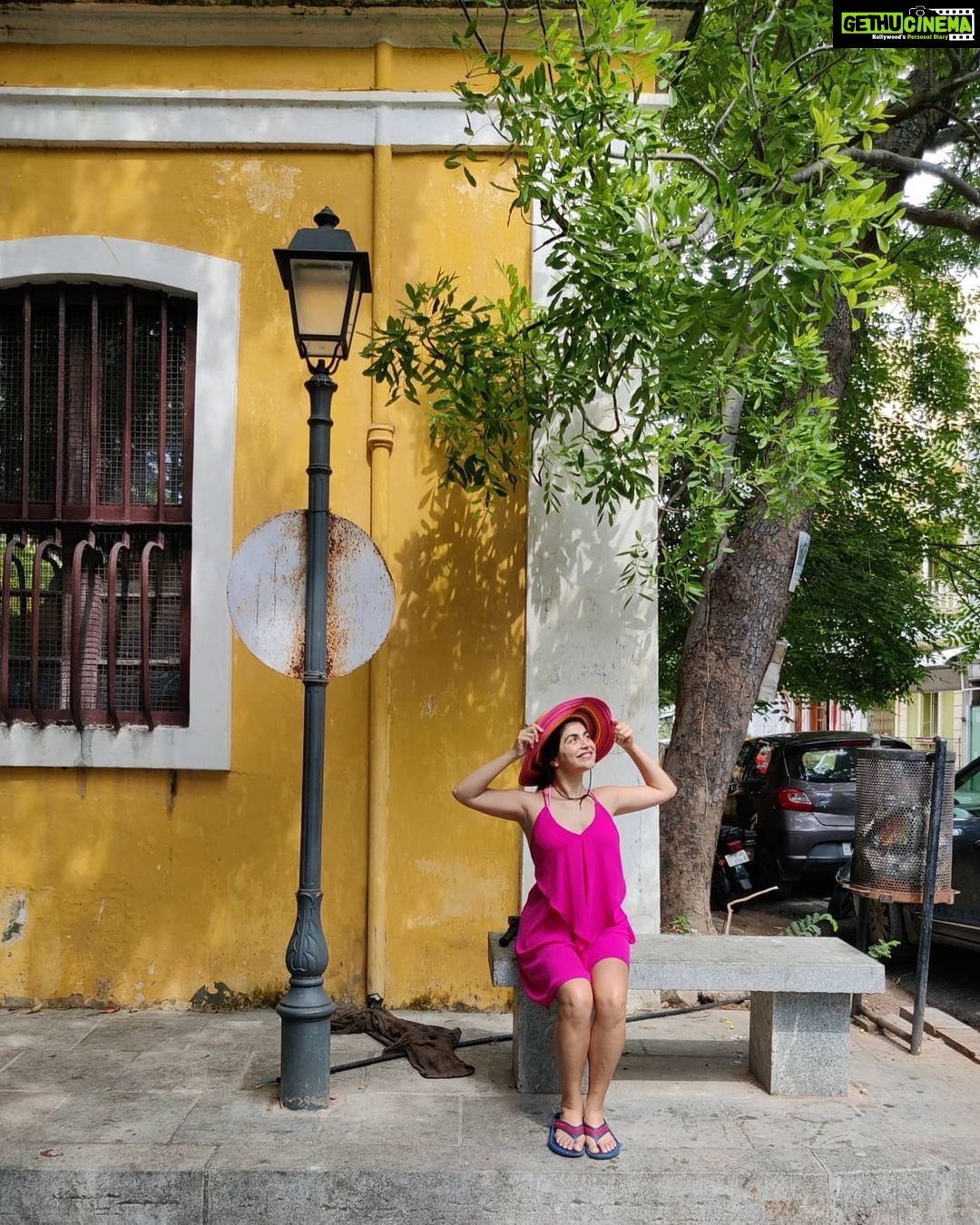 Shenaz Treasurywala Instagram - How did you kickstart your week? How was your Monday? Monday for me is back in the office which is on the road. I cannot get enough of Pondicherry. It may be hot but all these mustard buildings and benches and tree lined boulevards are keeping me cool. My week has started off on a colourful note. Tell me about you. #travelwithshenaz #shenaztreasury #travelindia #traveldiaries