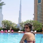 Shenaz Treasurywala Instagram - What keeps you cool in extreme hot climate? Pool or Air Conditioning? Also please send suggestions - what more do you suggest to cover in Dubai or UAE?? #dubailife #dubaipool #travelwithshenaz #travelromancesmiles Dubai, United Arab Emiratesدبي