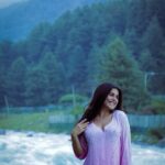 Shenaz Treasurywala Instagram - Suggestions pleaseee. I'm in Kashmir, tell me where to go, what to do. Have you been here? Do you wish to come here in this lifetime? I suggest you do!! I always wondered if Kashmir was over rated. But let me tell you Kashmir is Under Rated!!! I'm in Pahalgam at the moment and I feel it can't get more beautiful ❤️ And for those asking me if it's safe? Yes I feel very safe here. also - more than the natural beauty -The people are the sweetest and the most hospitable I've met anywhere. #kashmir #kashmirdairies #travelwithshenaz #incredibleindia @welcomhotelpinenpeak @_wandererrrrr @tourismoutlook @farazbanday Pehalgam