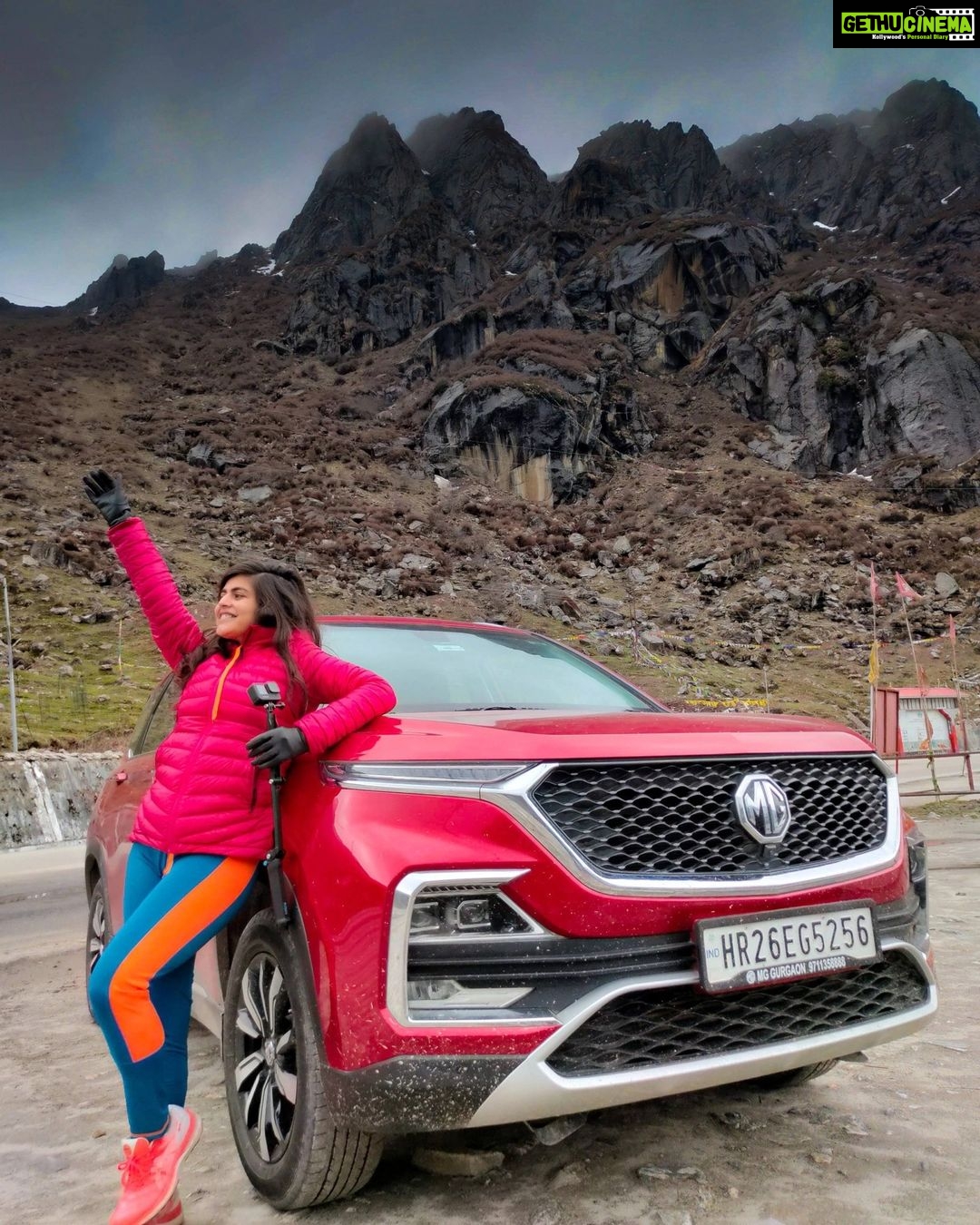 Shenaz Treasurywala Instagram - Answer any one - Whats been your favourite road trip in the past or what's your dream road trip for the future?? My two months in the North East were an absolute dream come true. Here I am in Sikkim with my best friend and road trip partner @mgmotorin #roadtrips #travelwithshenaz #traveldiaries #incredibleindia #ad